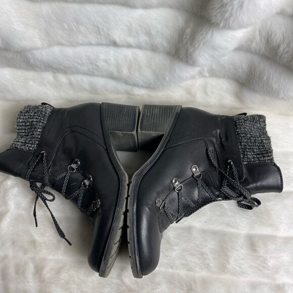 Bare traps black faux leather ankle boots side zipper black sweater back… - Picture 12 of 13